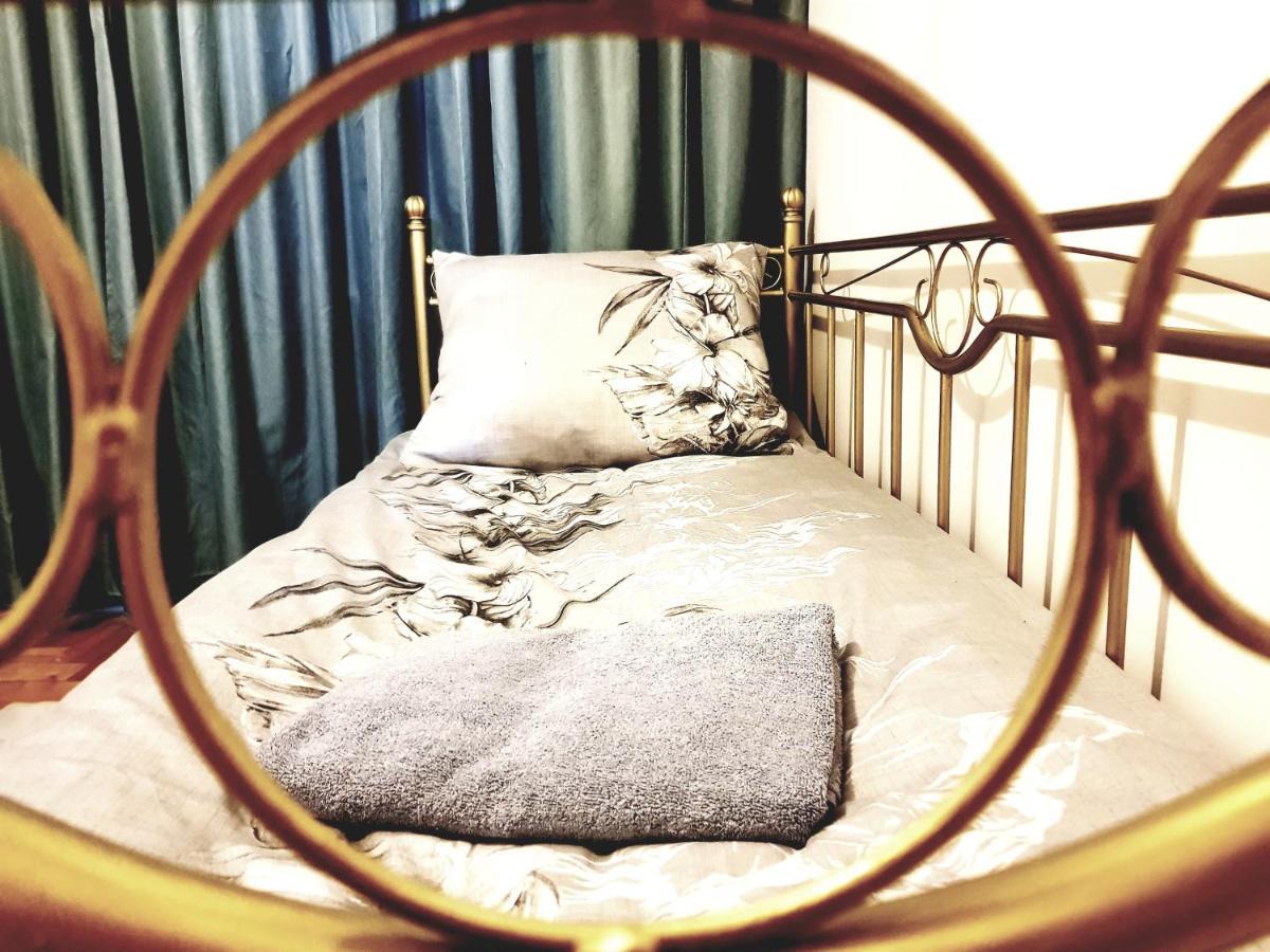 Apartament Czarlinskiego Stary Toruń Buitenkant foto